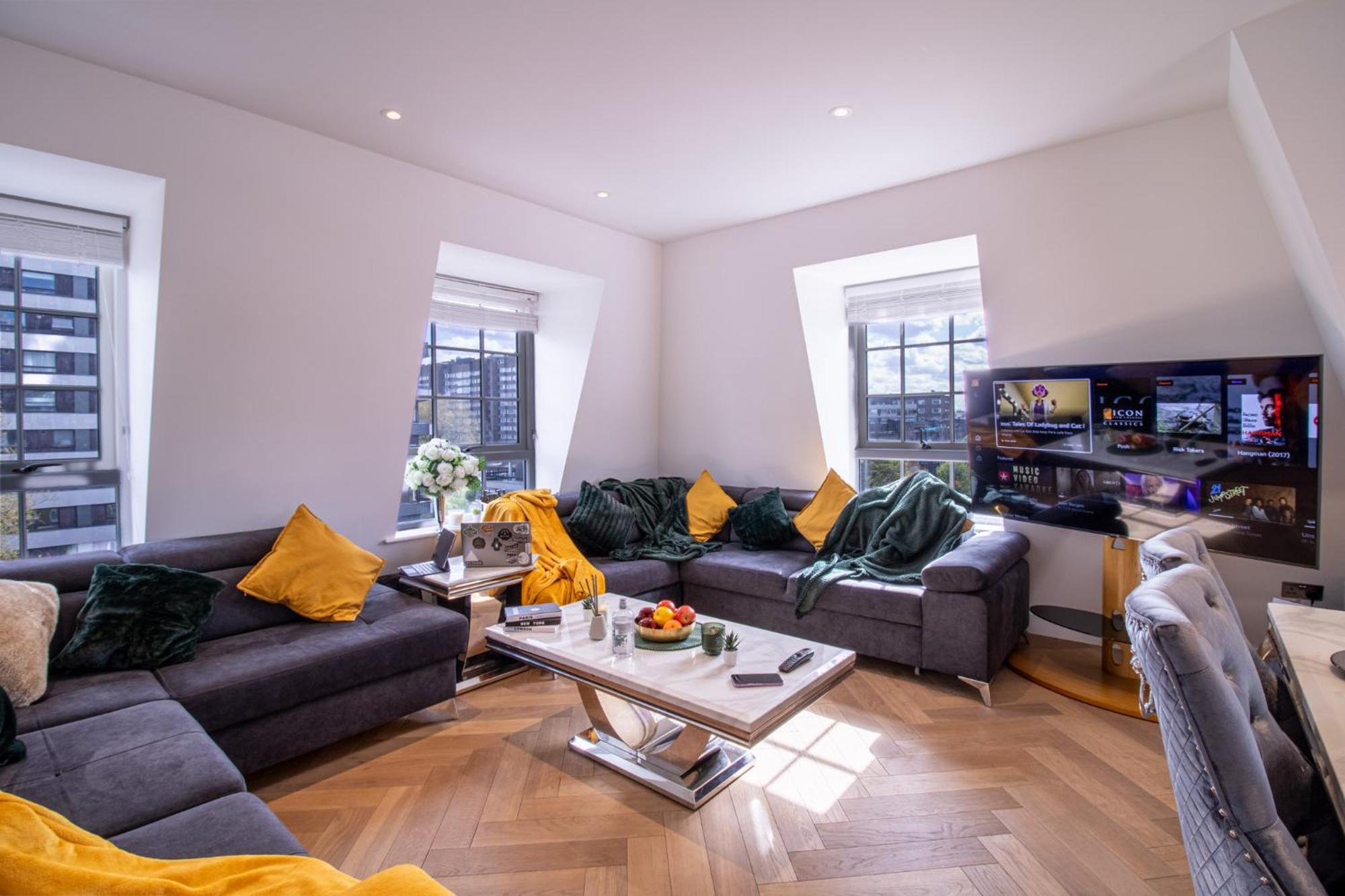 Apartment Elegant 3-bedroom Penthouse In Marble Arch 70 *