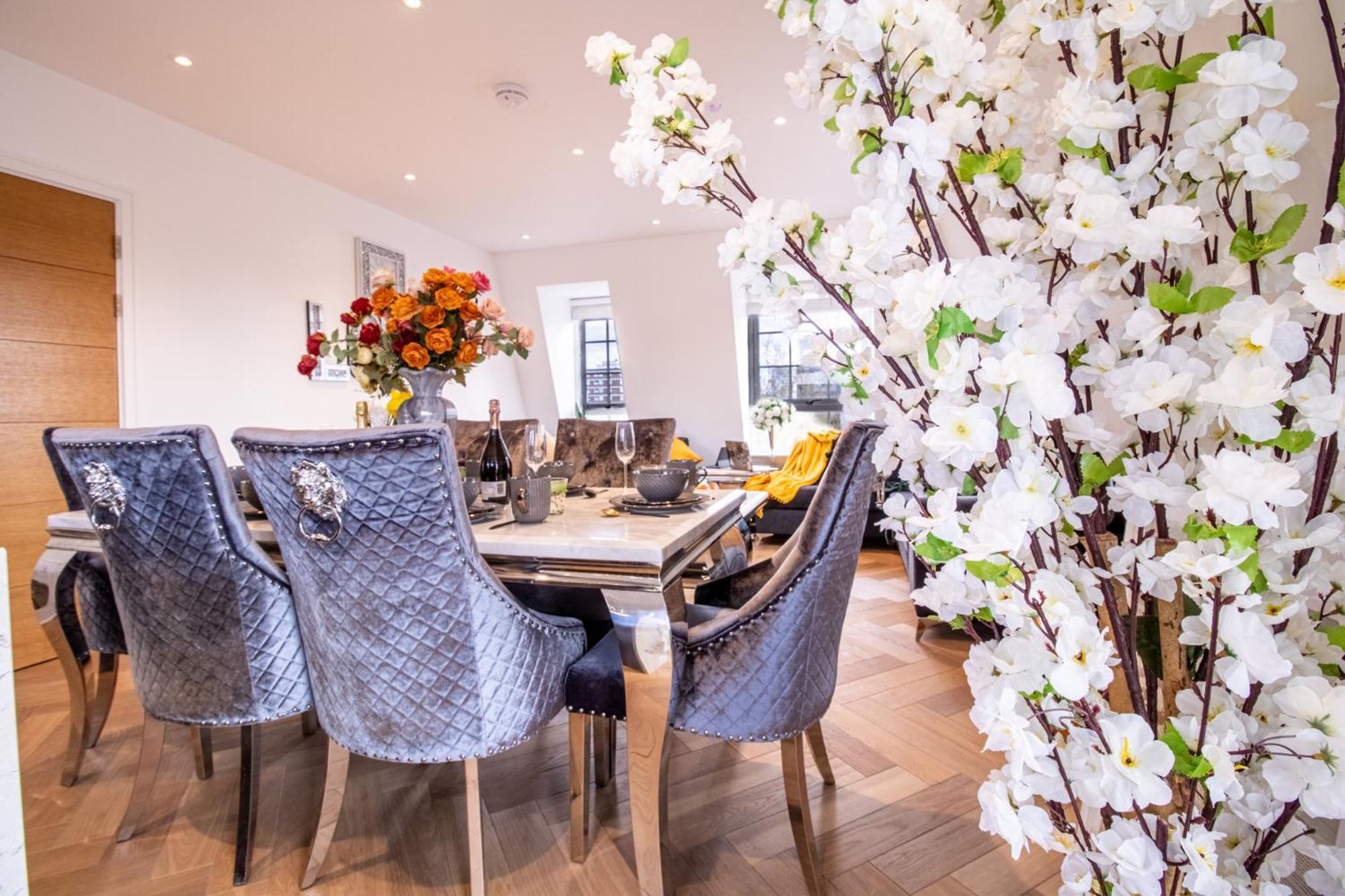 Elegant 3-bedroom Penthouse In Marble Arch 70 * London